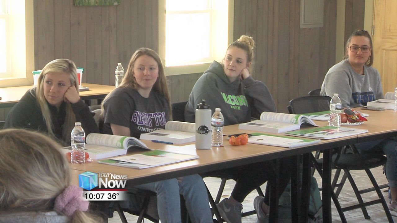 Project Wildlife trains future teachers at Bluffton University 1.jpg